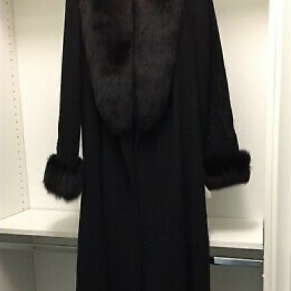 🎈🎈🎈🎈🎈SOLD🎈🎈🎈🎈🎈Stunning cashmere, angora long coat. - Picture 7 of 9